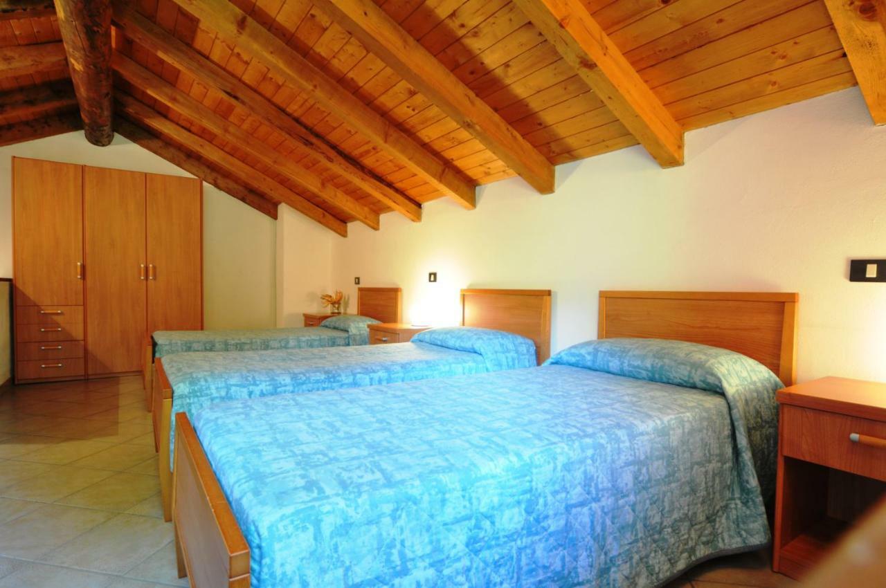 Residence Cirese Borno Esterno foto